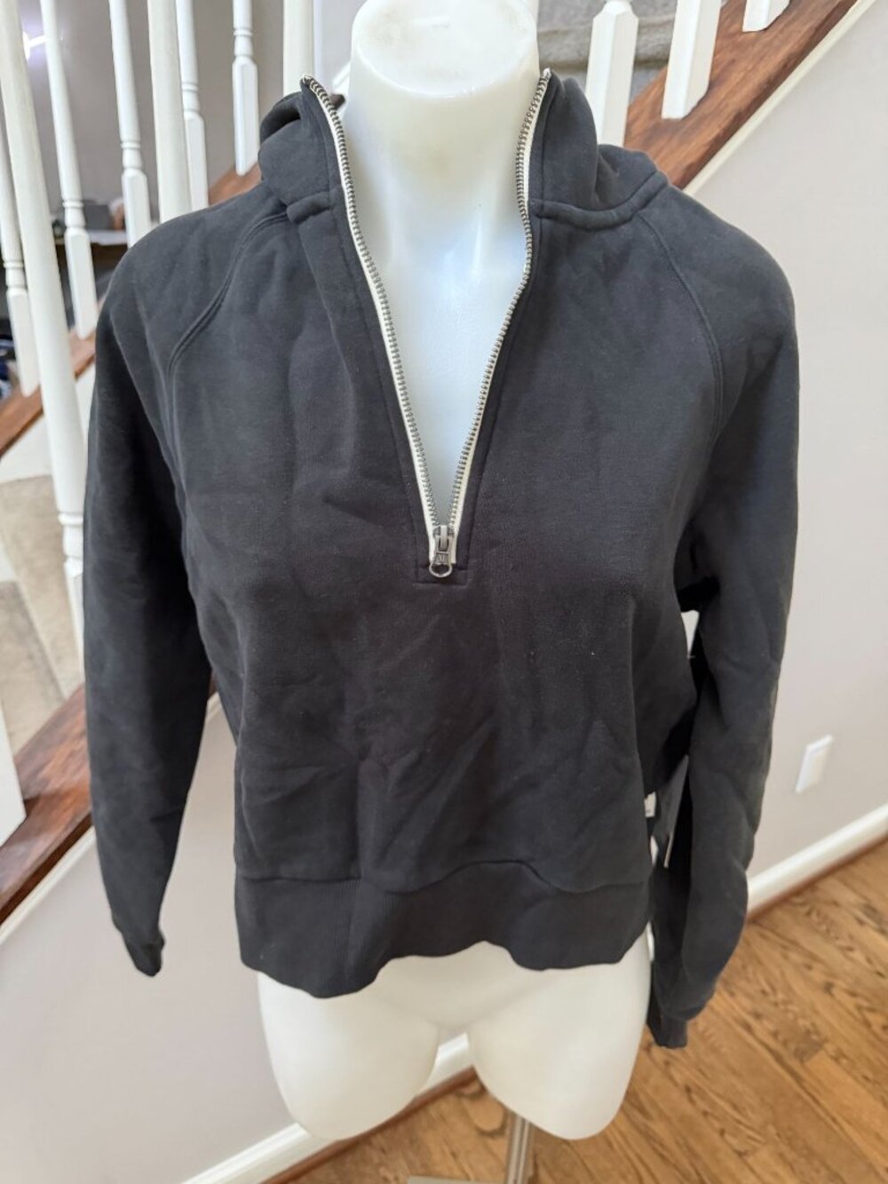 NWT Vuori Women's Restore Half Zip Hoodie BANDON DUNES Logo Black XS